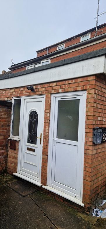 Property image 16 of 17