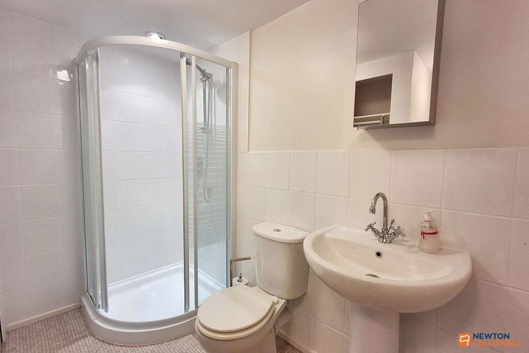 Property image 15 of 24
