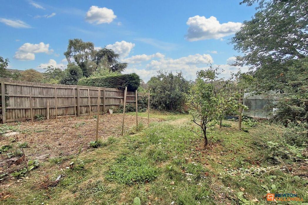 Property image 16 of 24