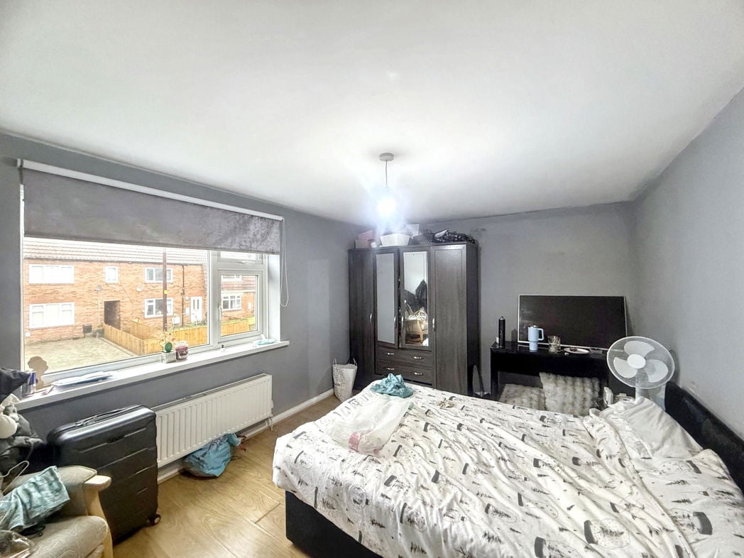 Property image 7 of 11