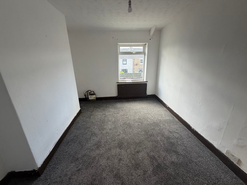 Property image 4 of 6