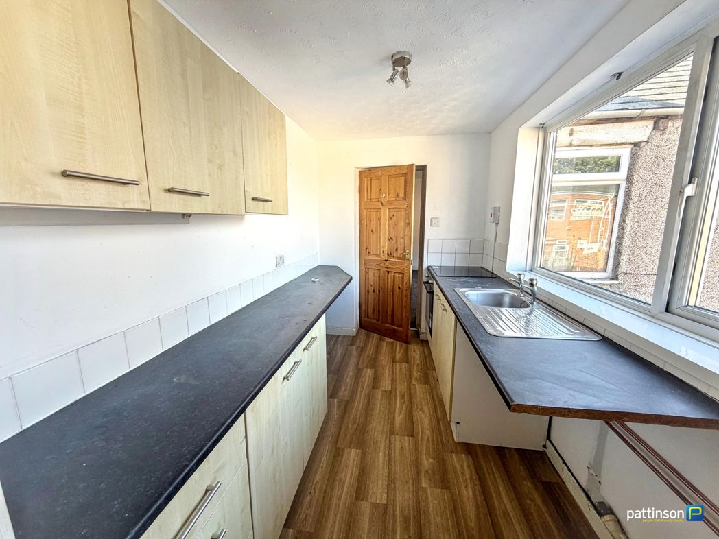 Property image 2 of 10