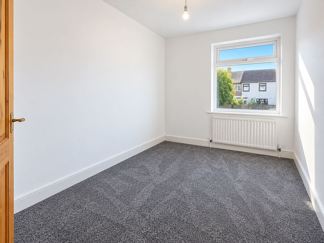 Property image 5 of 9