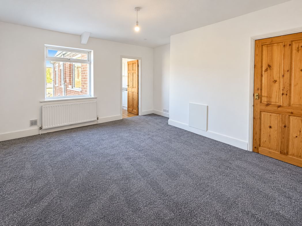 Property image 1 of 9