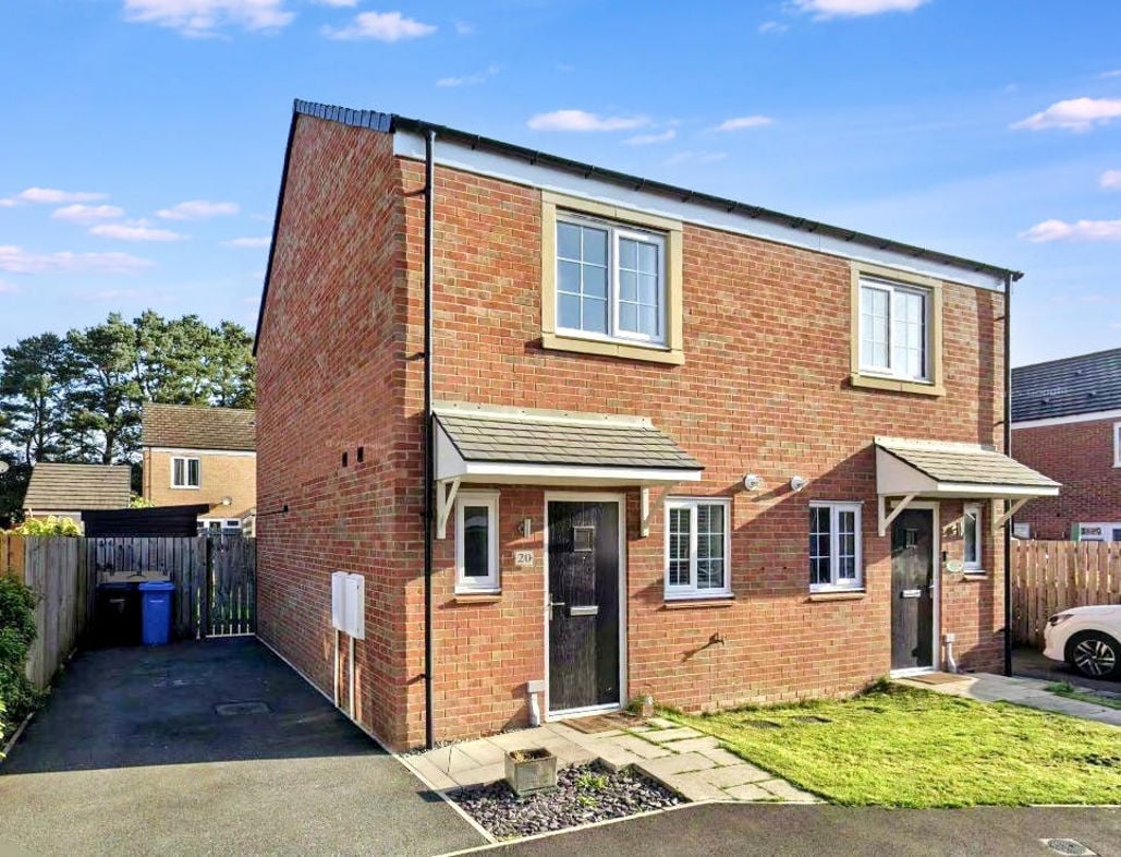 Property image 1 of 11