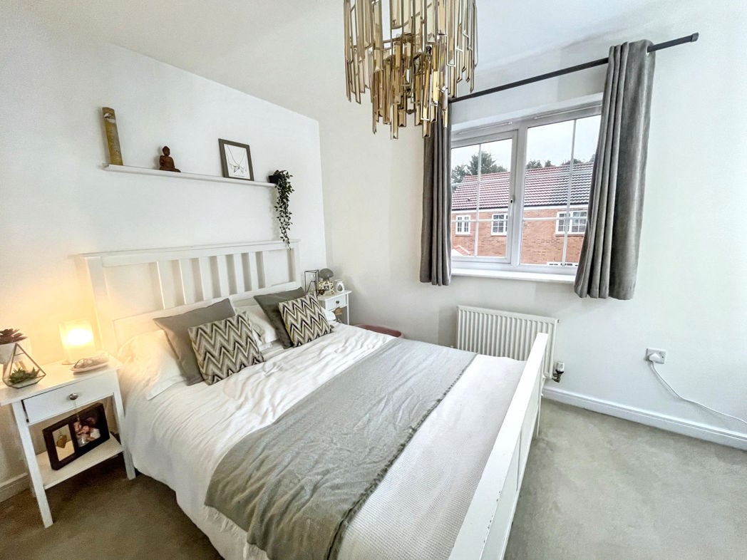Property image 7 of 11
