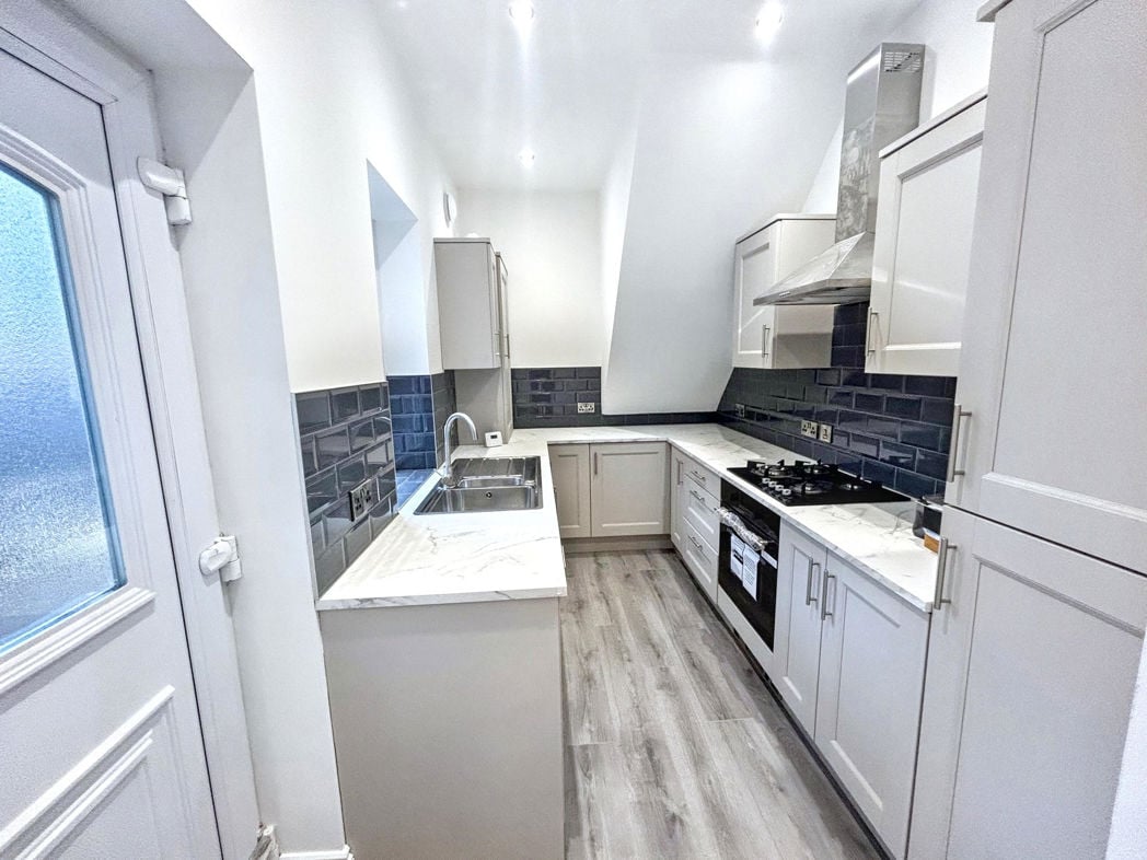 Property image 2 of 5