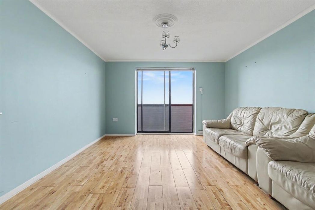 Property image 4 of 10