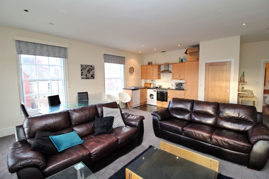 Property image 3 of 8