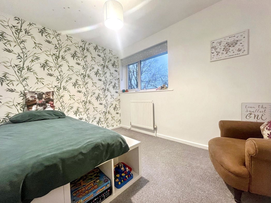 Property image 12 of 16