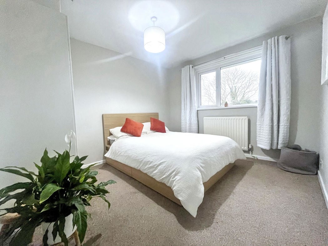 Property image 10 of 16
