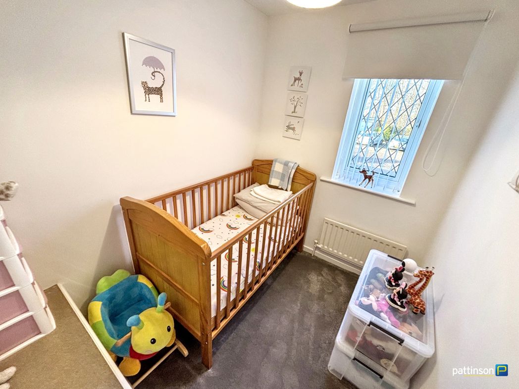 Property image 14 of 17