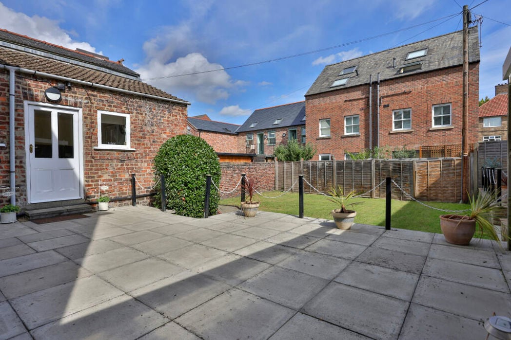 Property image 18 of 19