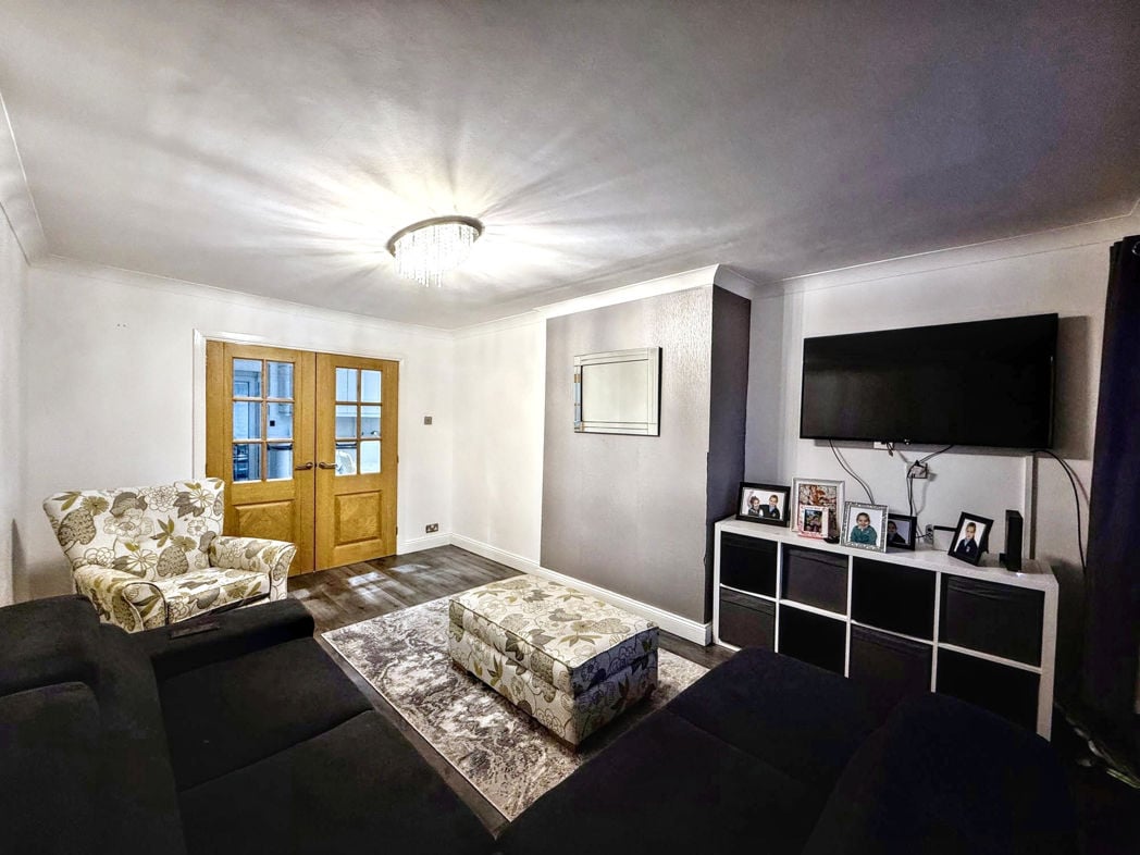 Property image 4 of 20