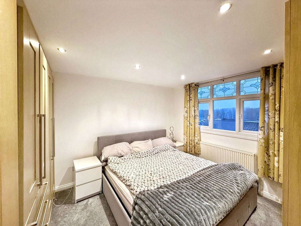 Property image 12 of 20