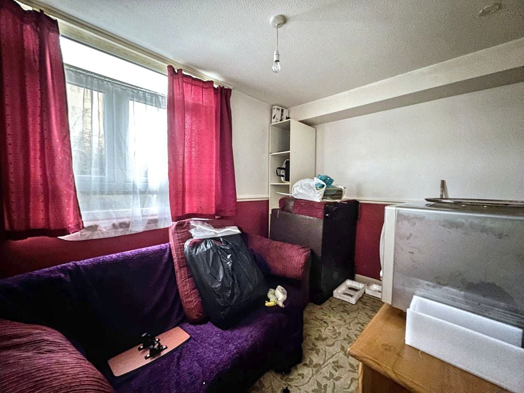 Property image 4 of 7