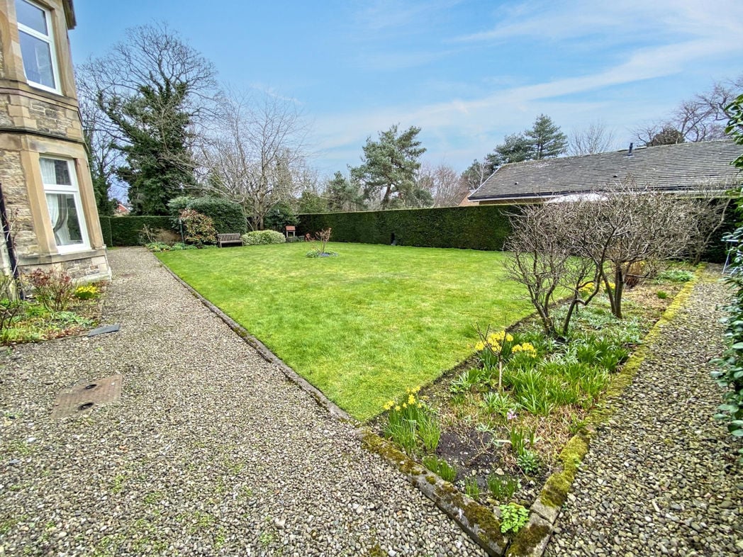 Property image 13 of 14