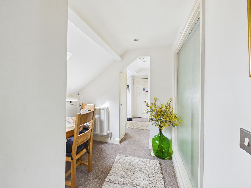 Property image 4 of 14