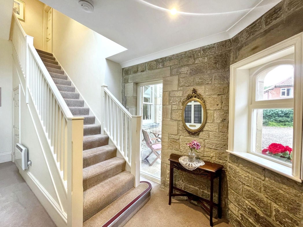 Property image 2 of 14
