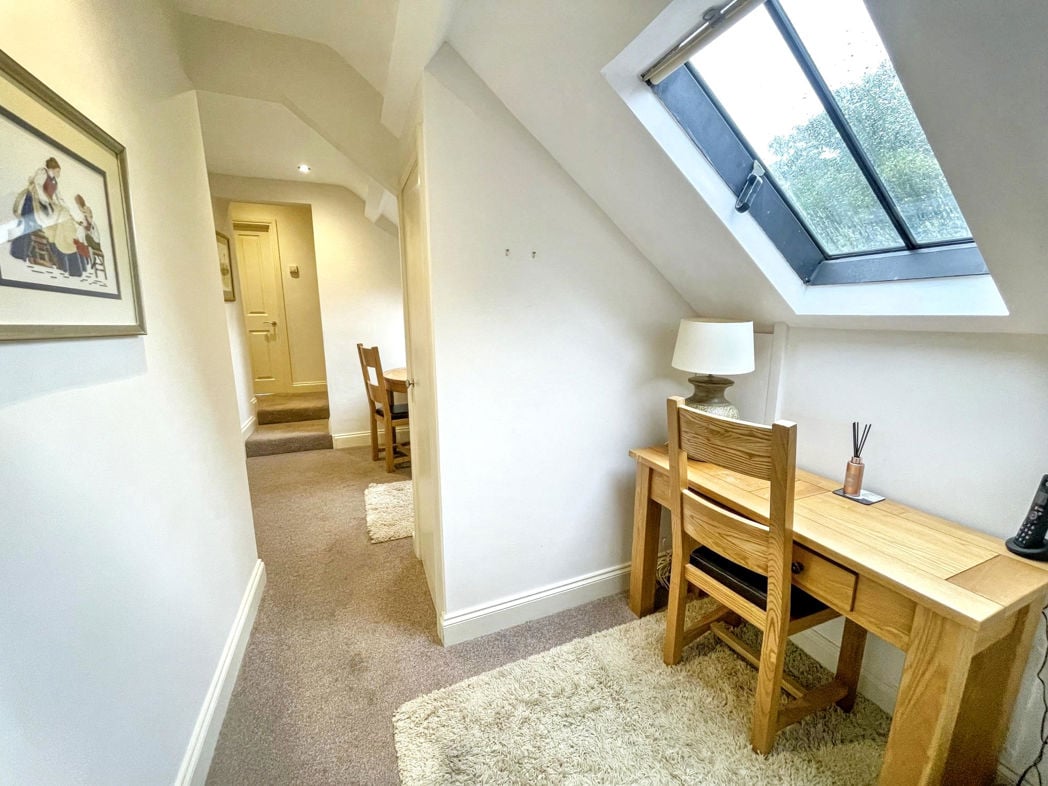 Property image 3 of 14