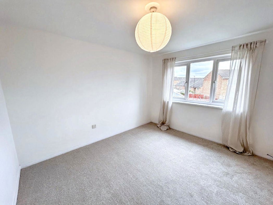 Property image 7 of 9