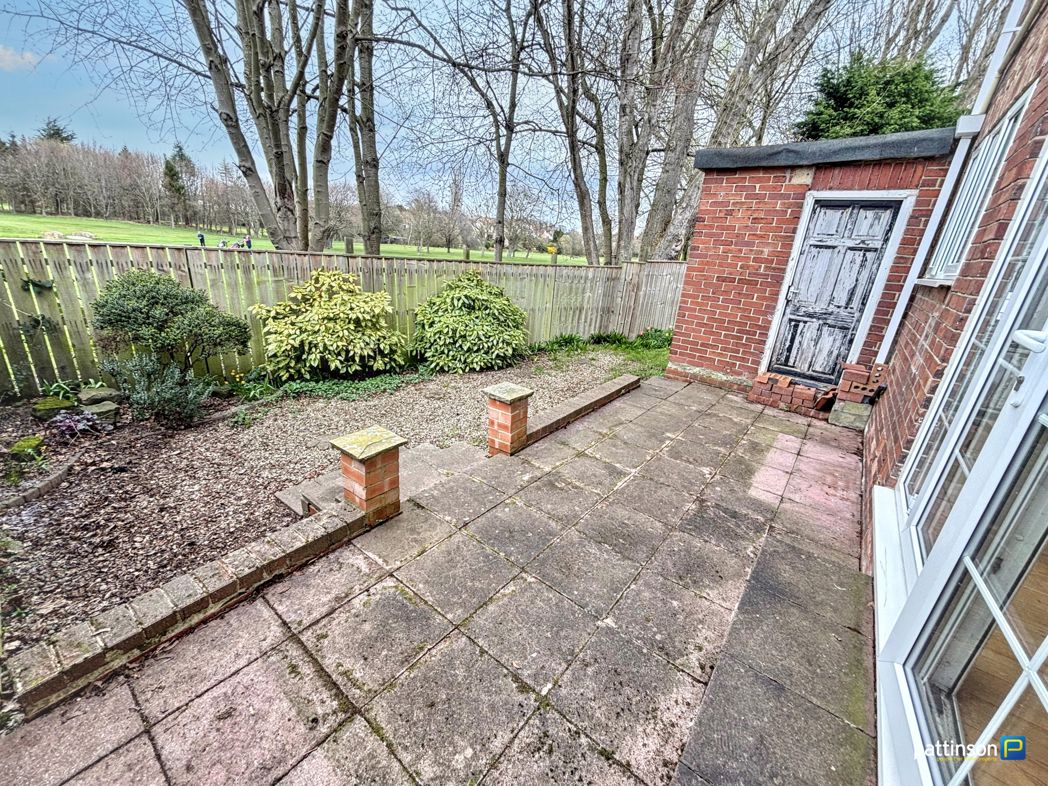 Property image 12 of 23
