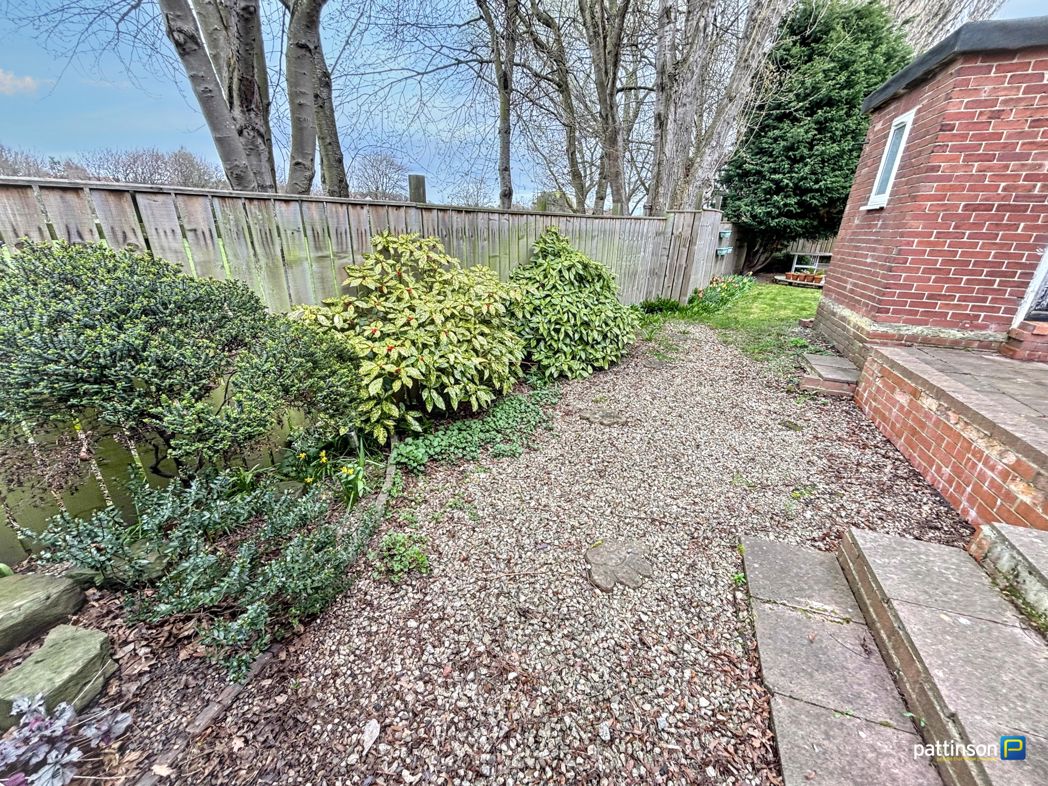 Property image 13 of 23