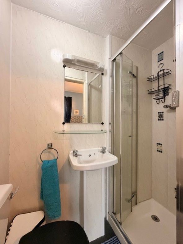 Property image 19 of 26