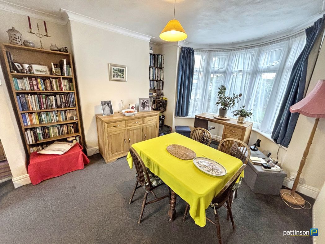Property image 5 of 19