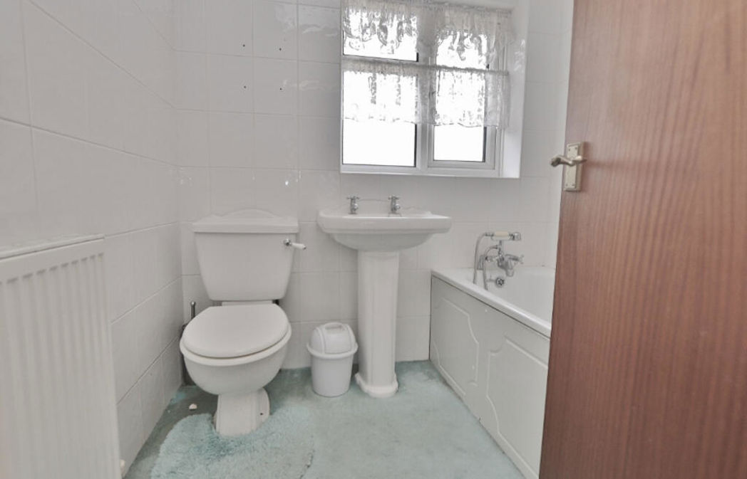 Property image 6 of 12