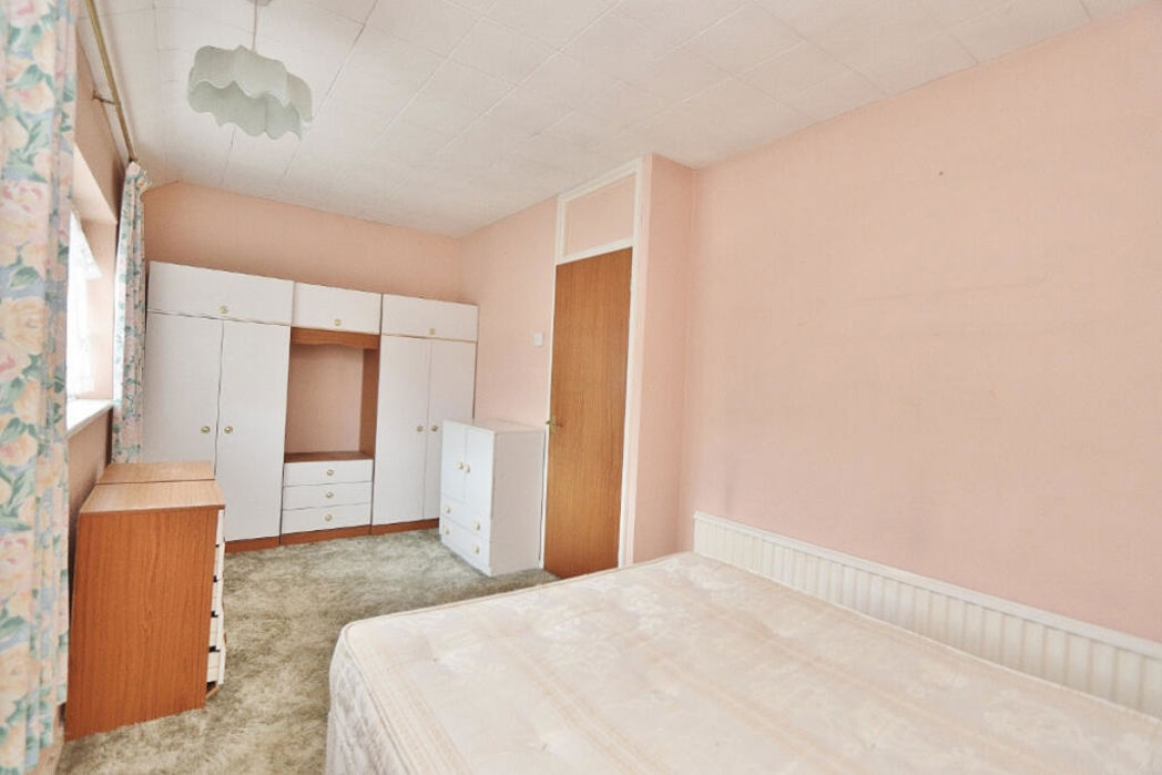 Property image 7 of 12