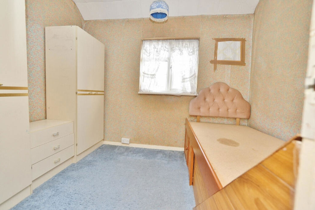 Property image 10 of 12