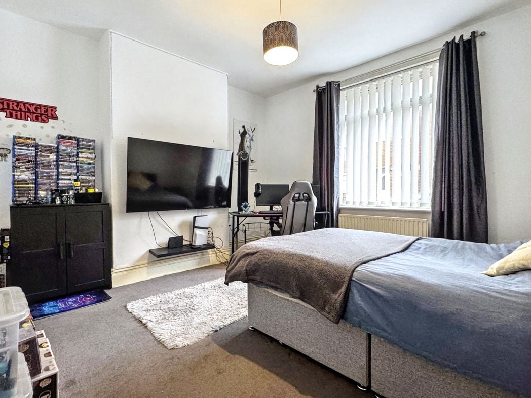 Property image 9 of 15