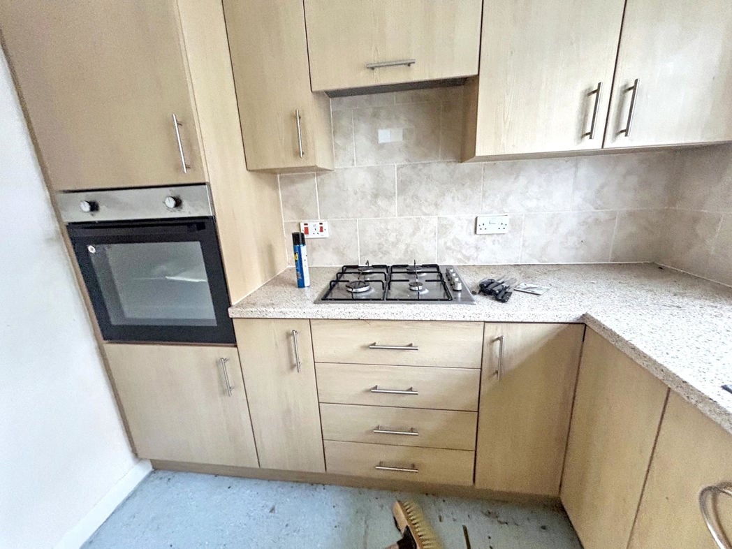 Property image 4 of 9