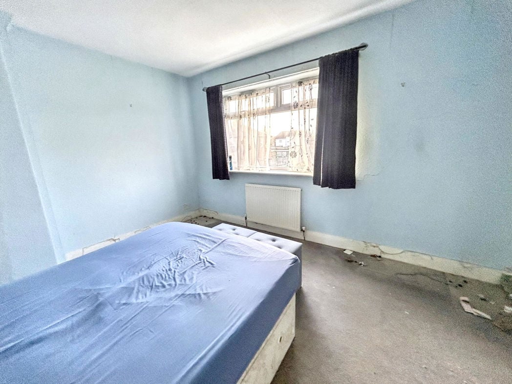 Property image 6 of 9