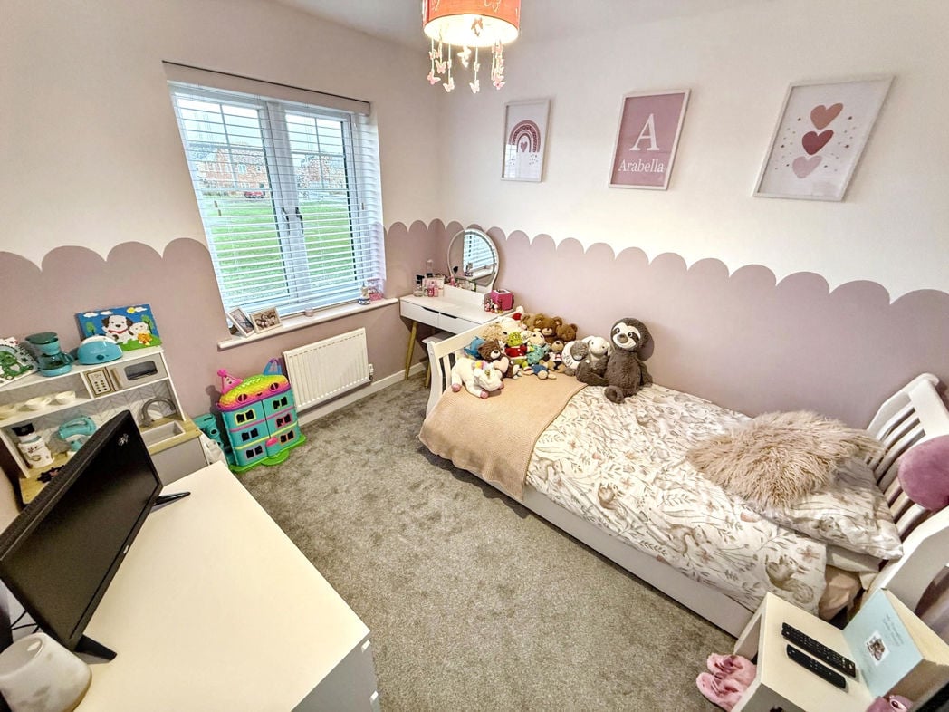 Property image 10 of 14