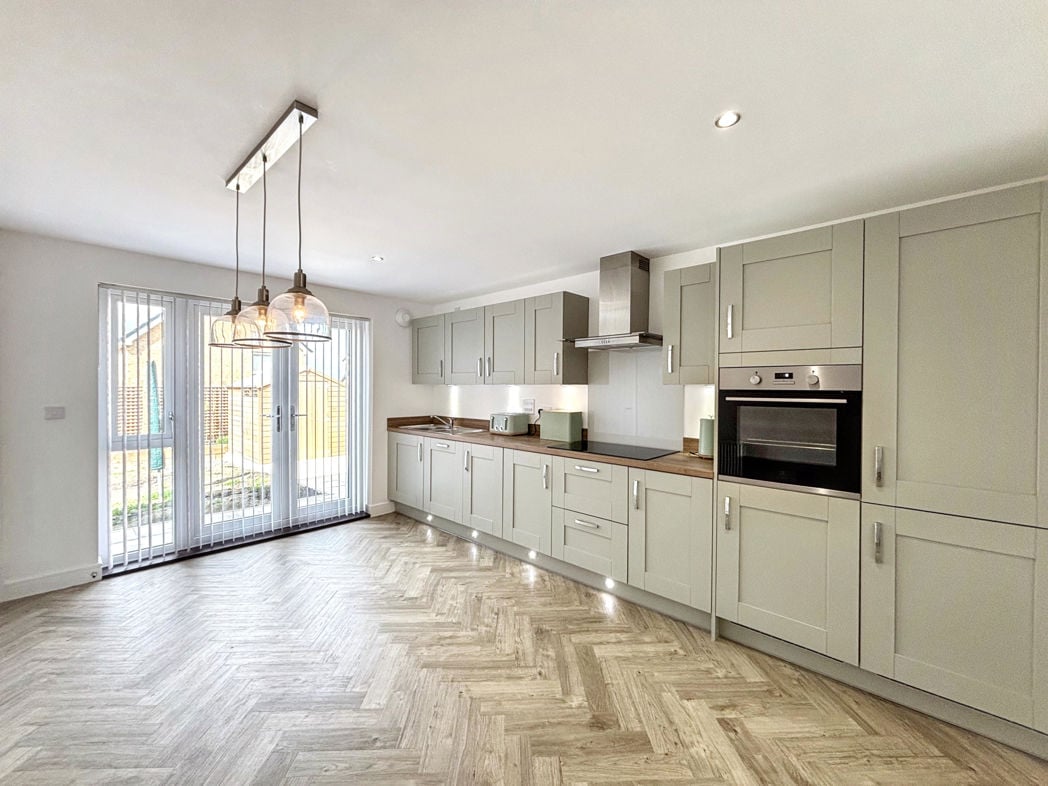 Property image 7 of 22