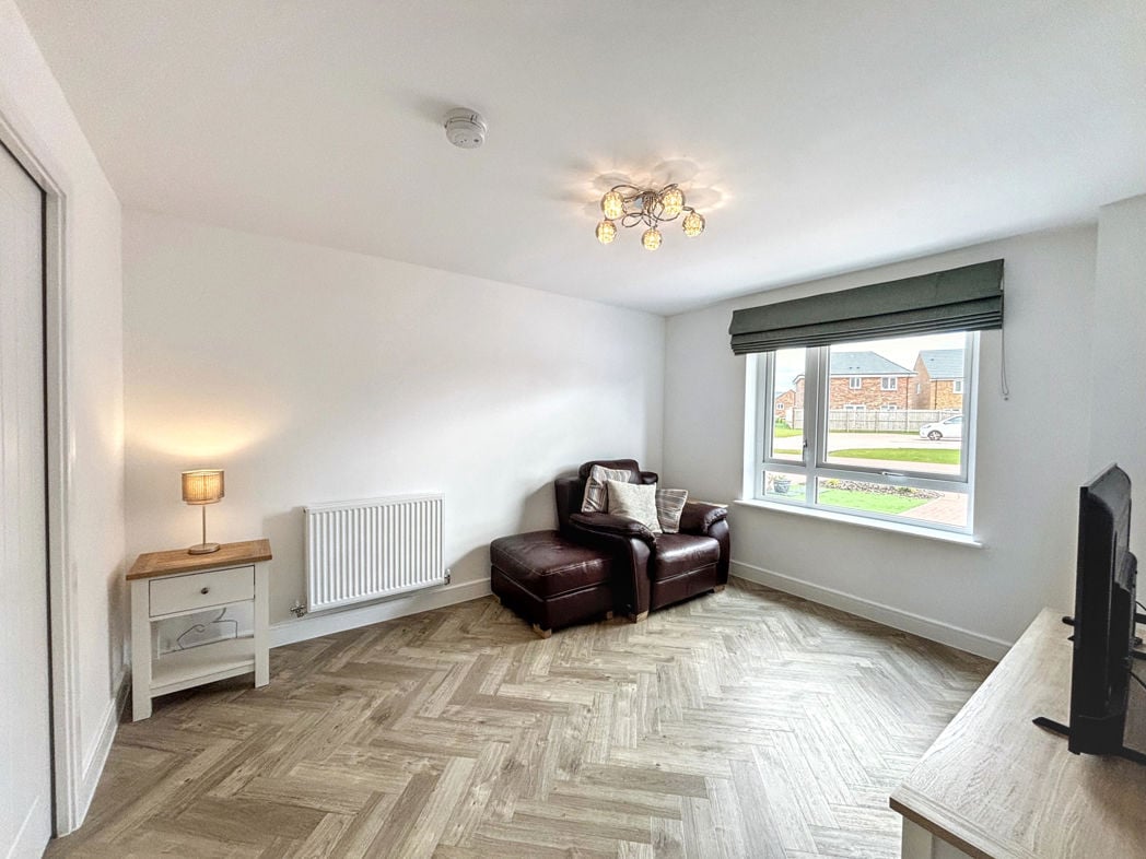 Property image 6 of 22