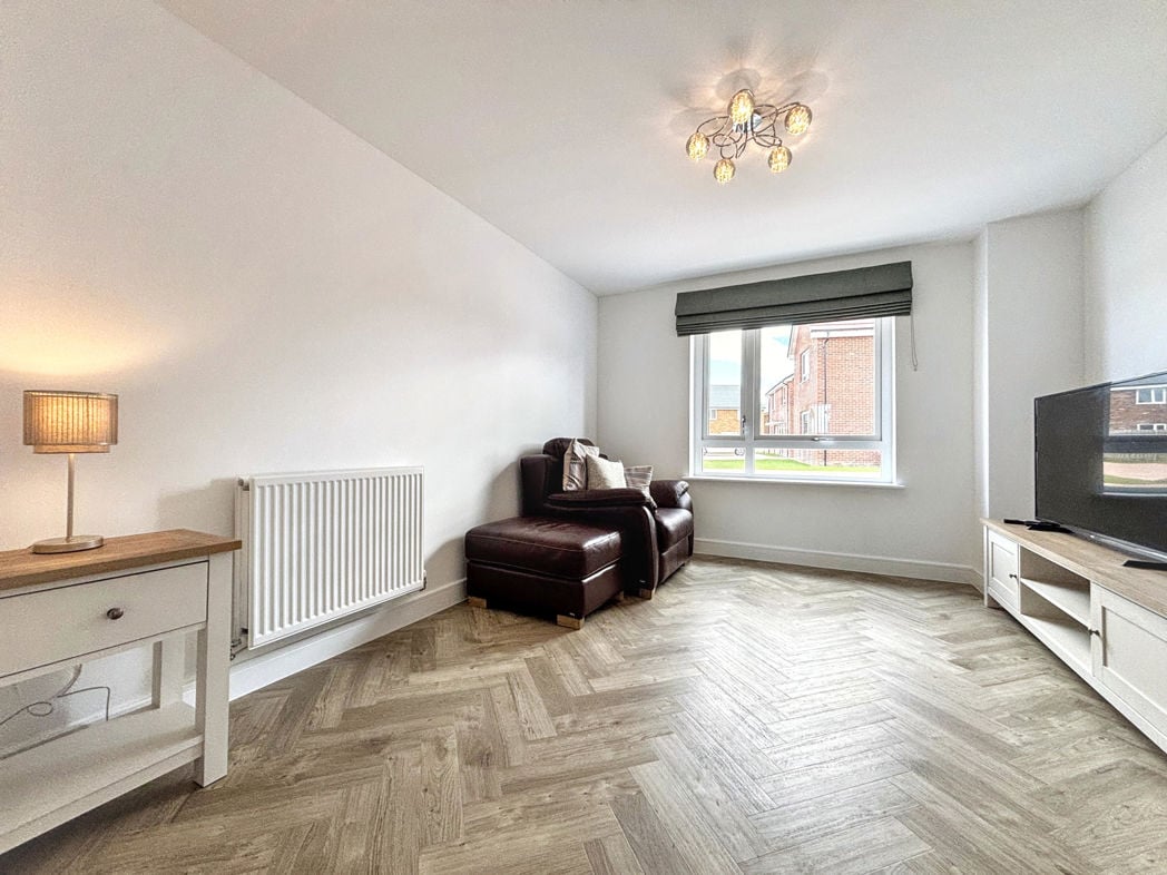 Property image 3 of 22