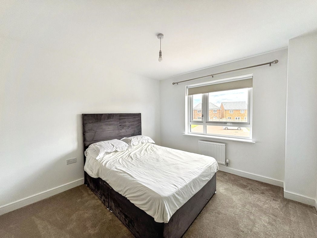 Property image 14 of 22