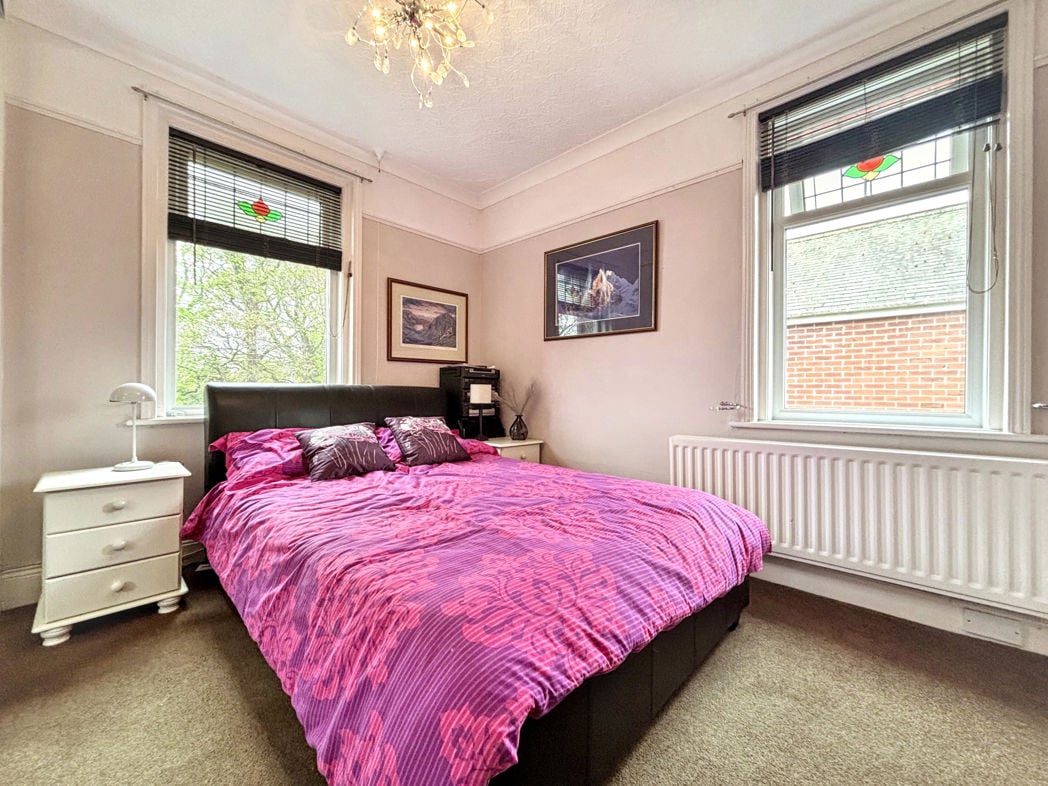 Property image 15 of 23