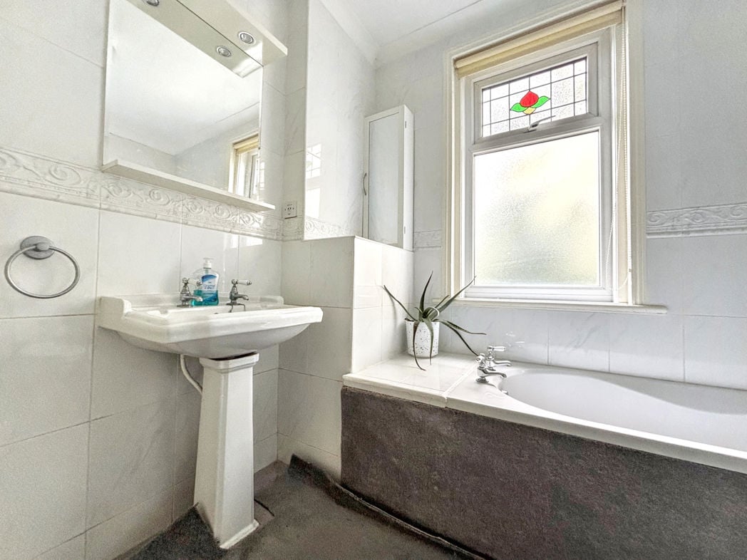 Property image 18 of 23