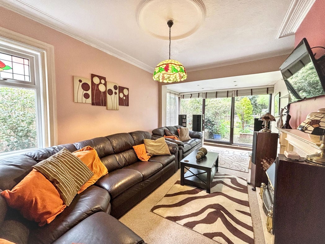 Property image 4 of 23