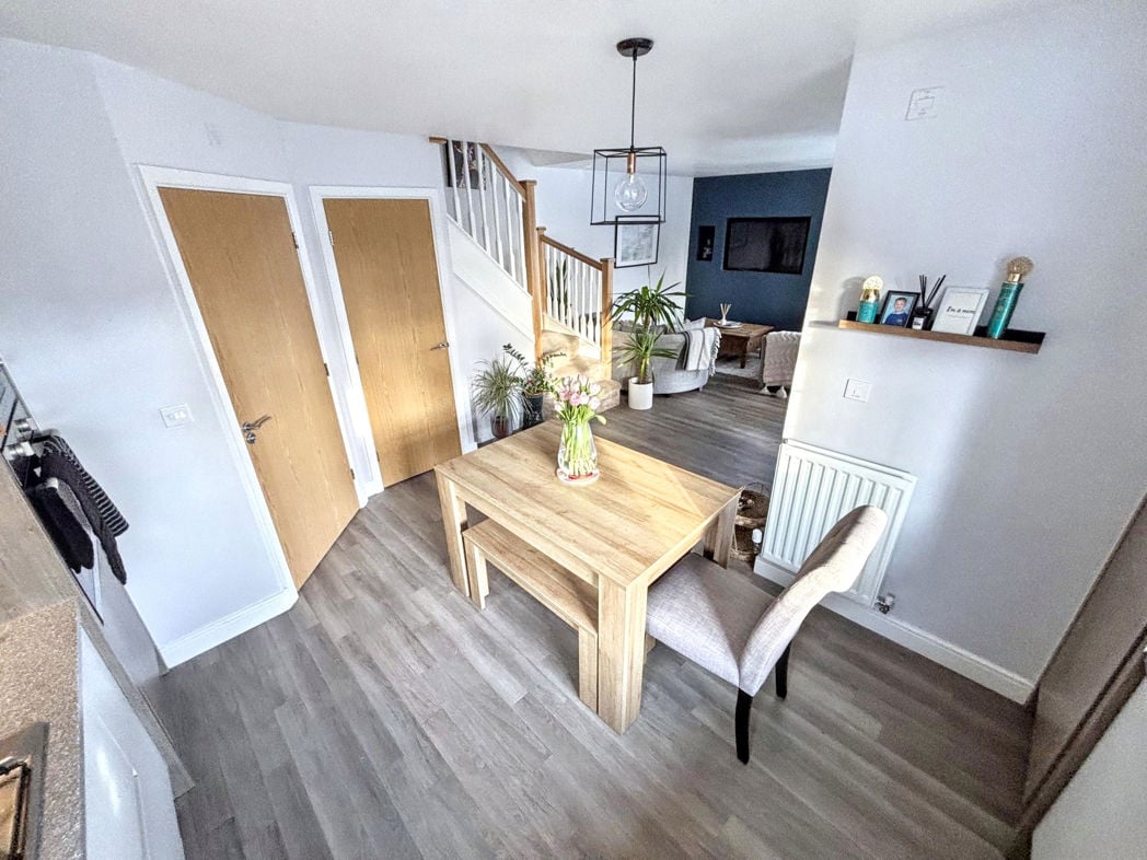 Property image 5 of 16