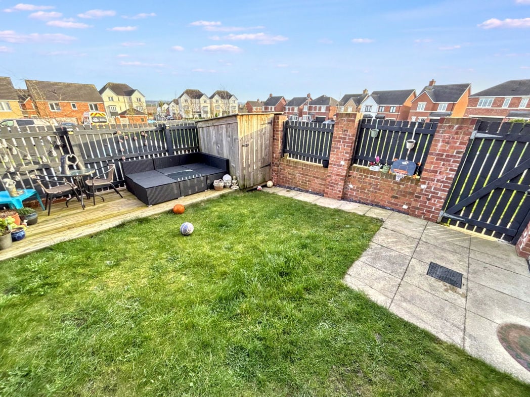 Property image 14 of 16