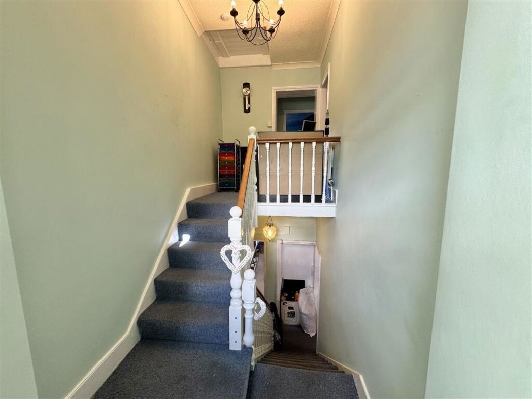 Property image 10 of 15