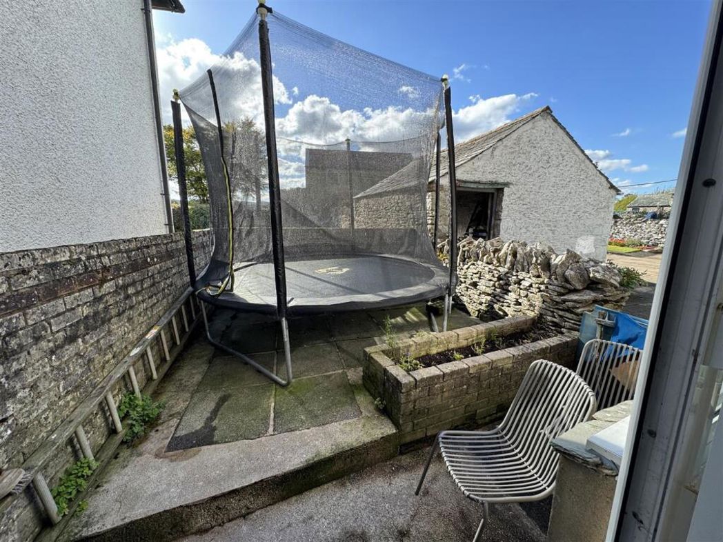 Property image 12 of 15