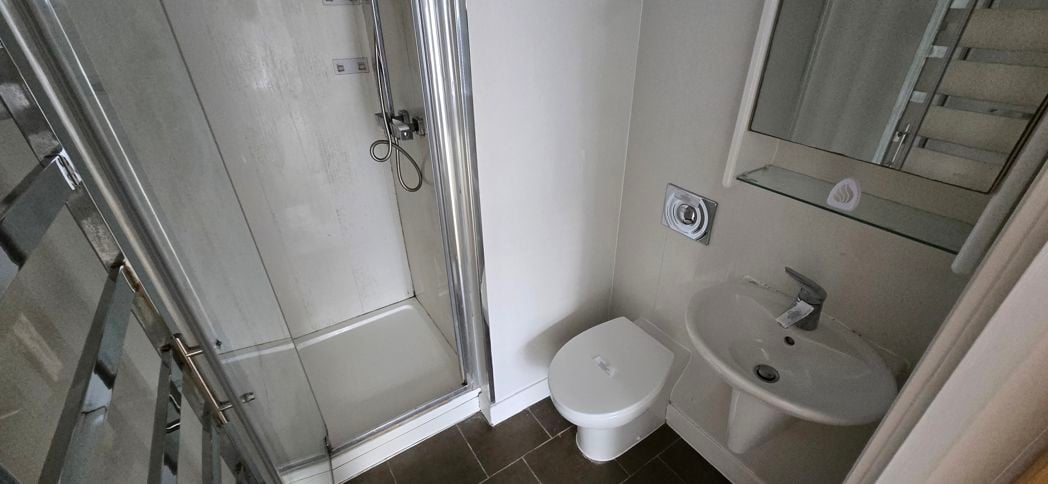 Property image 7 of 16