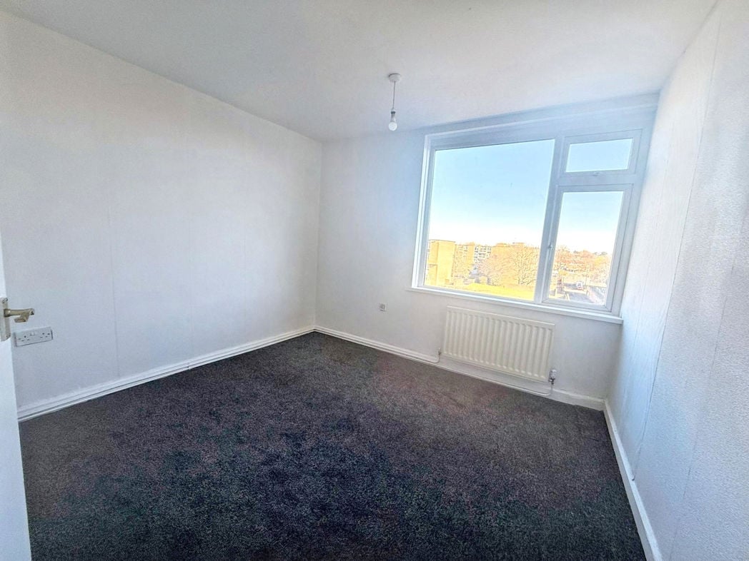 Property image 7 of 11