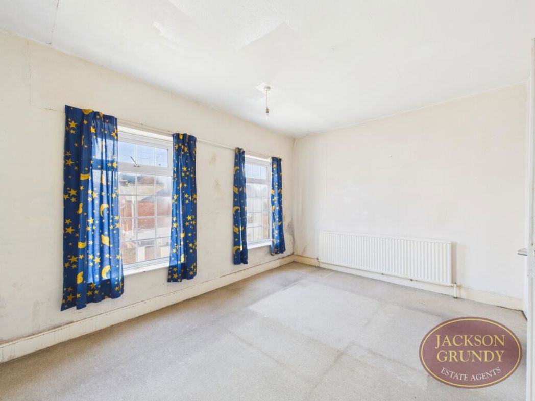 Property image 3 of 15